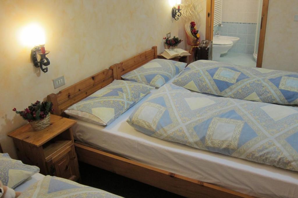 Chalet Del Sole Per Gruppi Лівіньо Номер фото