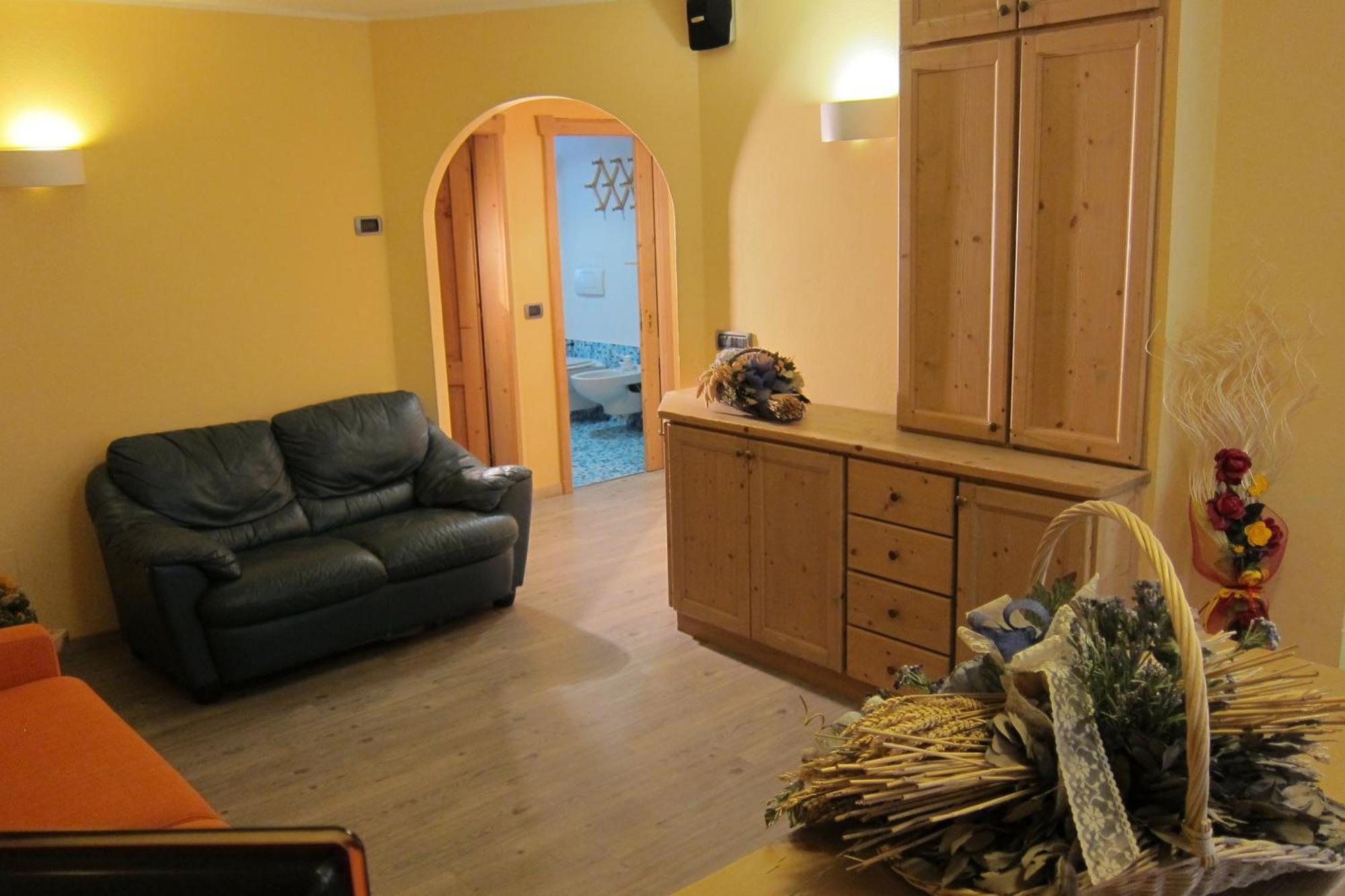 Chalet Del Sole Per Gruppi Лівіньо Екстер'єр фото