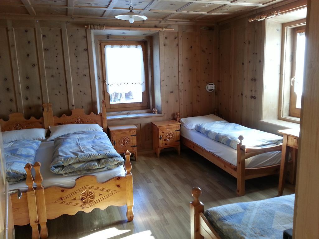 Chalet Del Sole Per Gruppi Лівіньо Екстер'єр фото